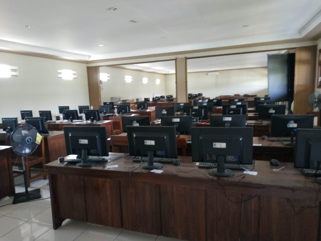 Laboratorium Komputer 